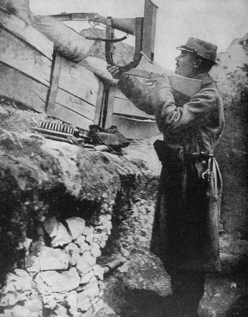 Ranskalainen juoksuhaudan periskooppikivääri, 1915 tekijältä Unbekannt