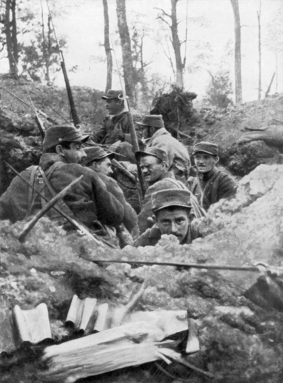 Ranskan joukot Calonnen juoksuhautausjärjestelmässä Ranskassa heinäkuussa 1915 tekijältä Unbekannt