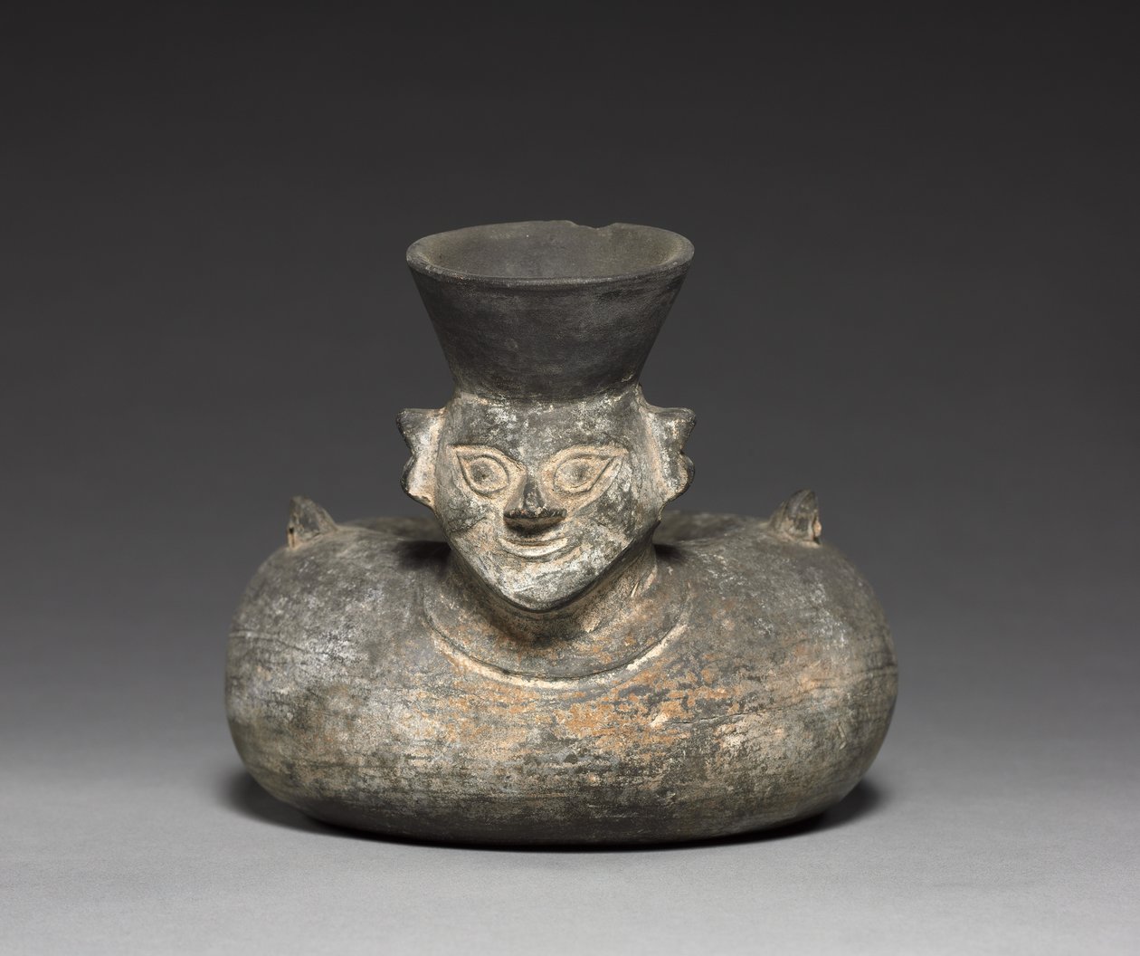 Hautausuurna, n. 1150-1530. tekijältä Unbekannt