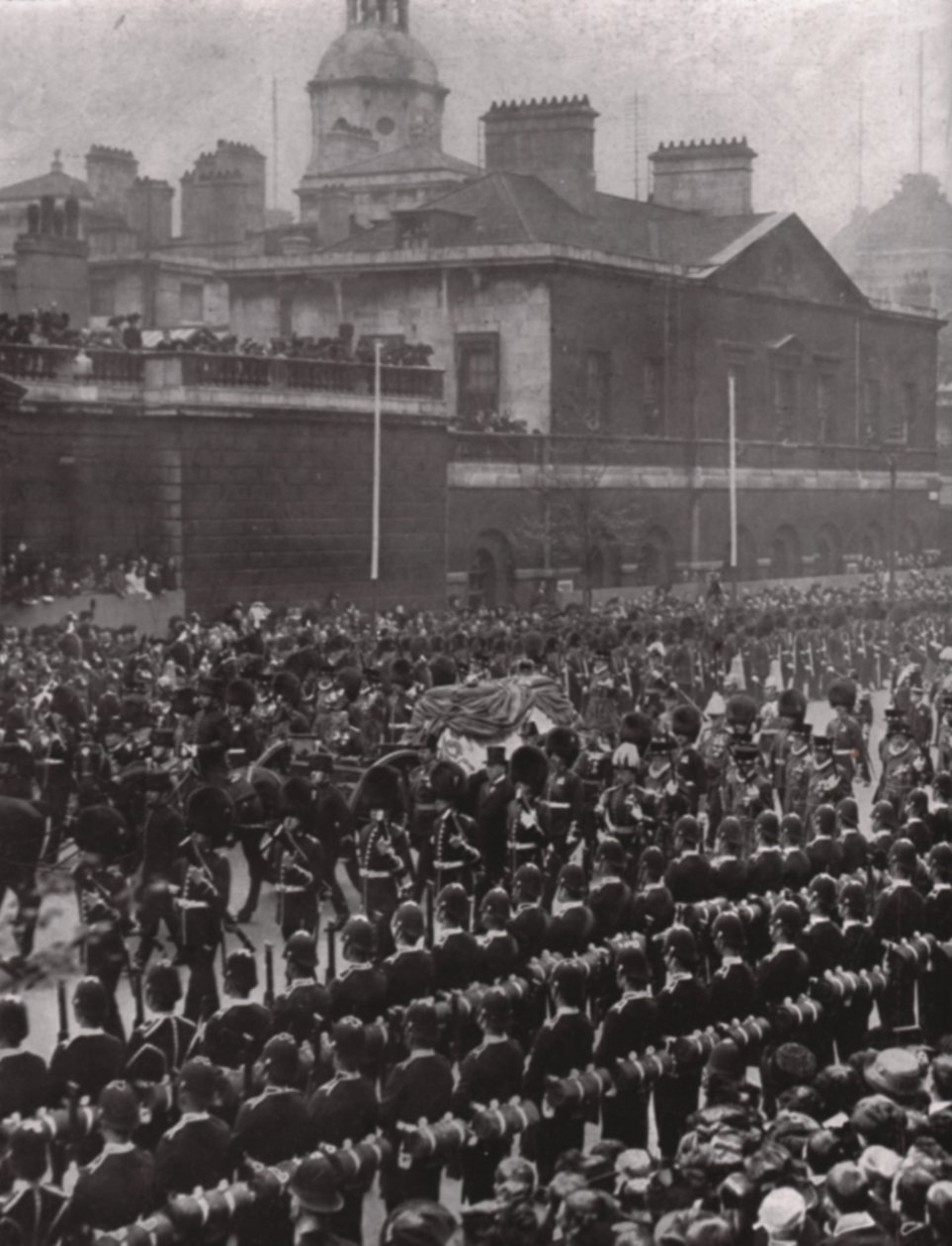Kuningas Edward VII:n hautajaiset, Whitehall, Lontoo, 20. toukokuuta 1910. tekijältä Unbekannt