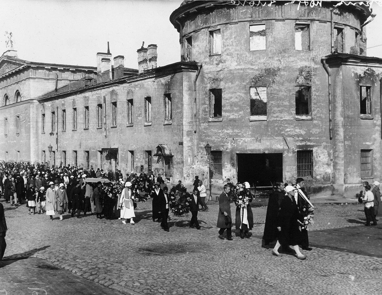 Runoilija Aleksanteri Blokin hautajaiset, Petrograd, Venäjä, 10. elokuuta 1921 tekijältä Unbekannt
