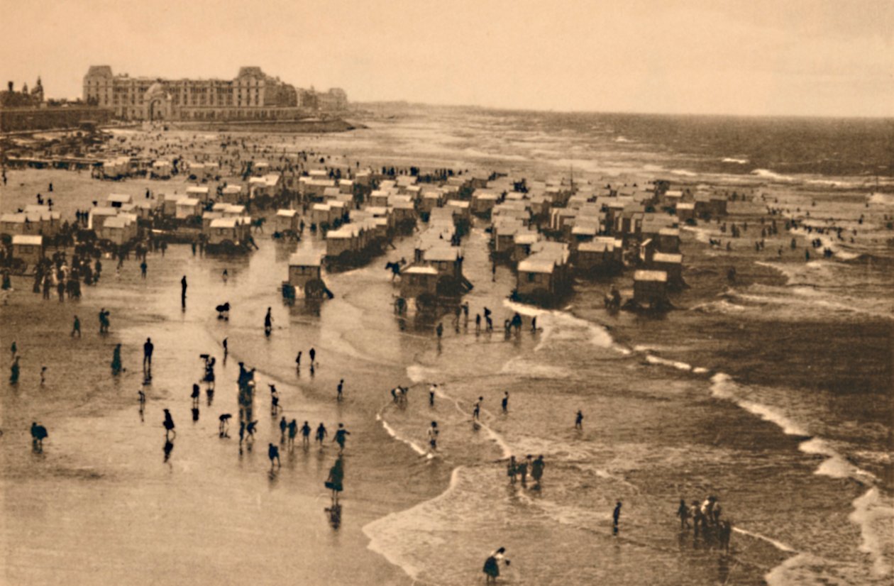Yleinen näkymä Strandille Bath-aikana, n. 1928 tekijältä Unbekannt