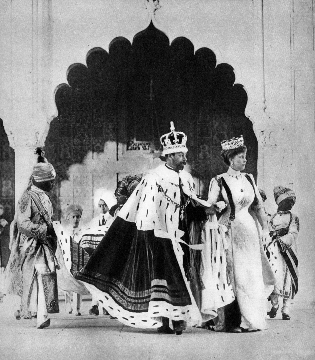 George V ja Queen Mary Delhissä, Intiassa, 1911, 1935 tekijältä Unbekannt