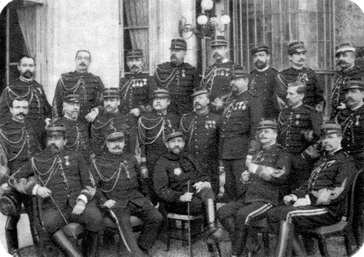 Georges Boulanger, ranskalainen kenraali ja poliitikko muiden armeijan upseerien kanssa, 1888 tekijältä Unbekannt
