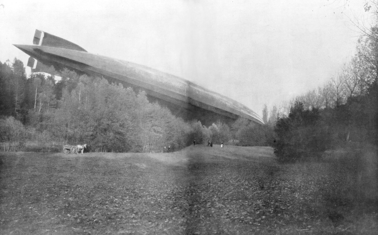 Saksalainen Zeppelin L49 kaatui ja vangitsi ehjänä ranskalaisten toimesta, 20. lokakuuta 1917 tekijältä Unbekannt