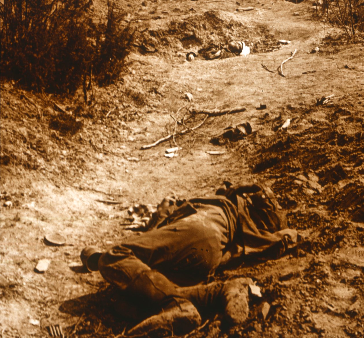 Saksalainen ruumis, Chavonne, Ranska, c1914-c1918 tekijältä Unbekannt
