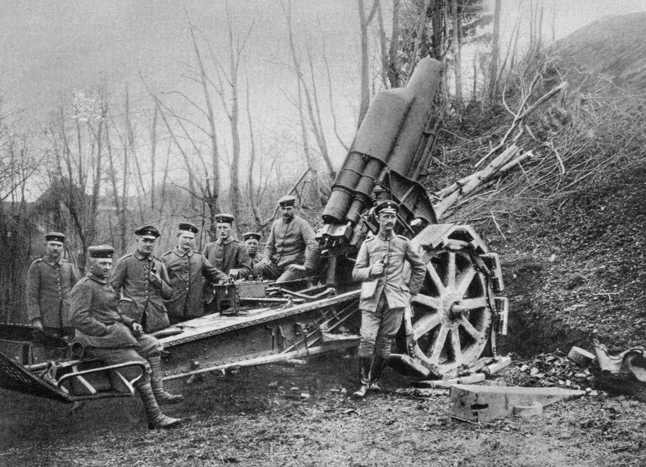 Saksalainen kranaatinheitin edessä, Predeal, Romania, Ensimmäinen maailmansota, 1916 tekijältä Unbekannt