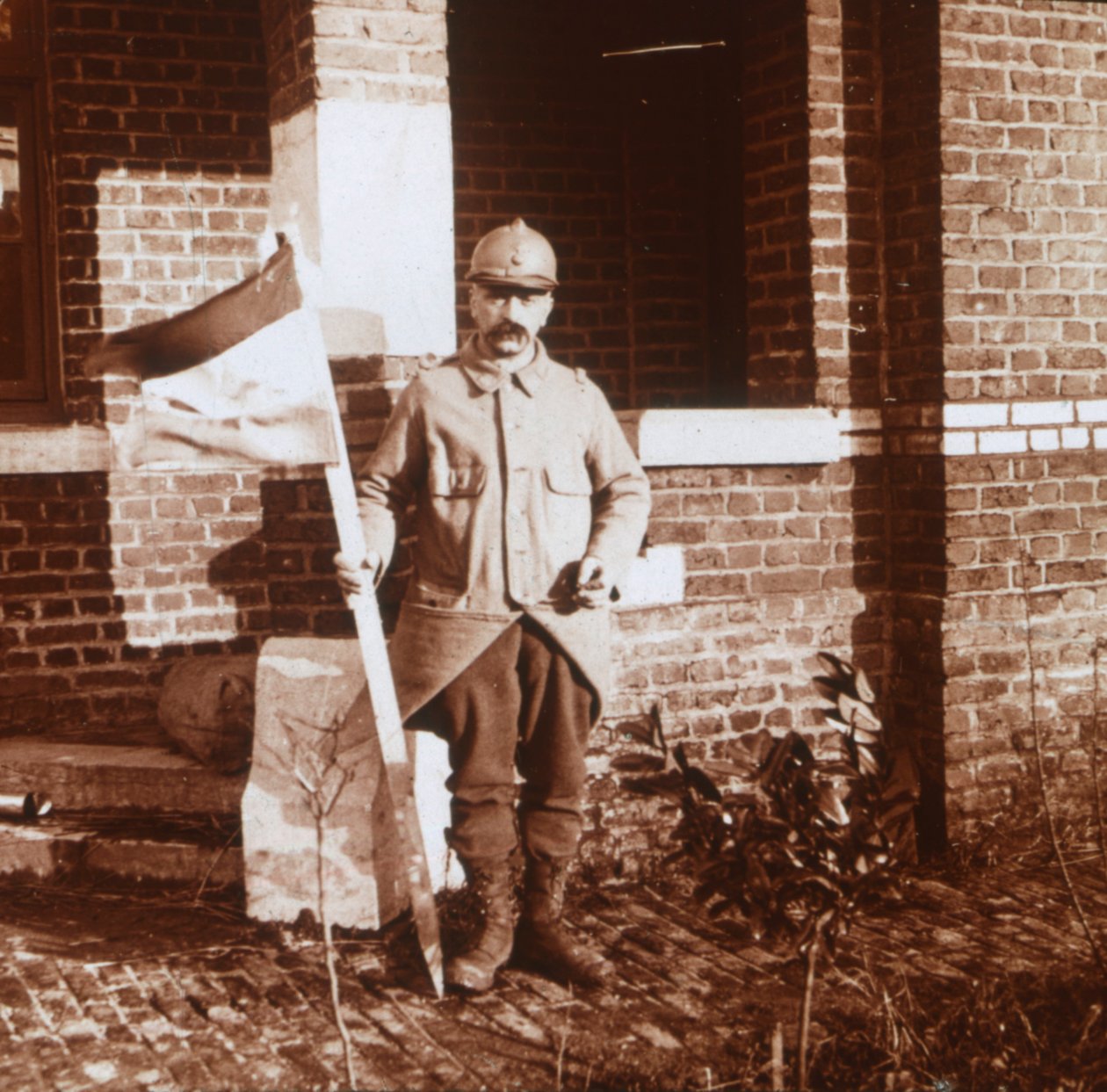 Saksalaiset viirit, Carency, Pohjois-Ranska, c1914-c1918. tekijältä Unbekannt