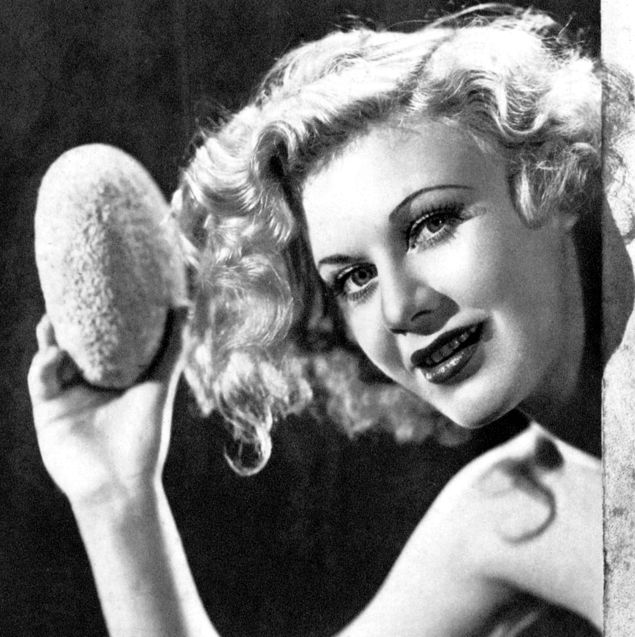 Ginger Rogers, yhdysvaltalainen näyttelijä, 1934-1935 tekijältä Unbekannt