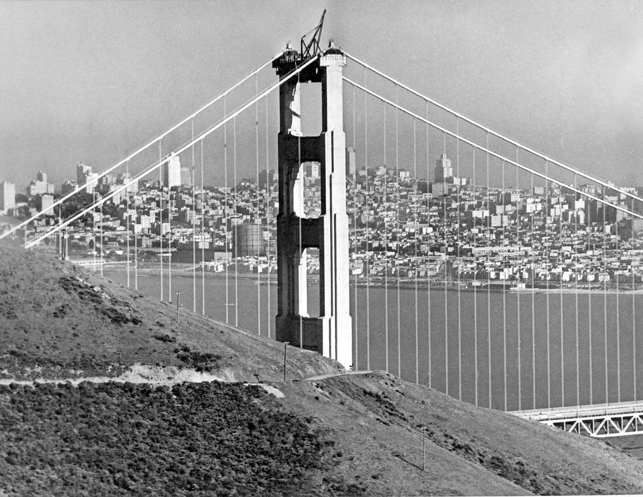 Golden Gate Bridge Tower (m/w kuva) tekijältä Unbekannt