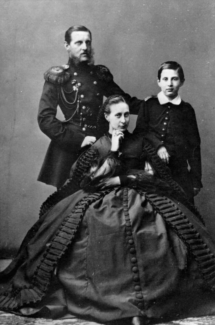 Venäjän suurruhtinas Konstantin Nikolajevitš vaimonsa ja yhden heidän pojistaan, 1860 tekijältä Unbekannt