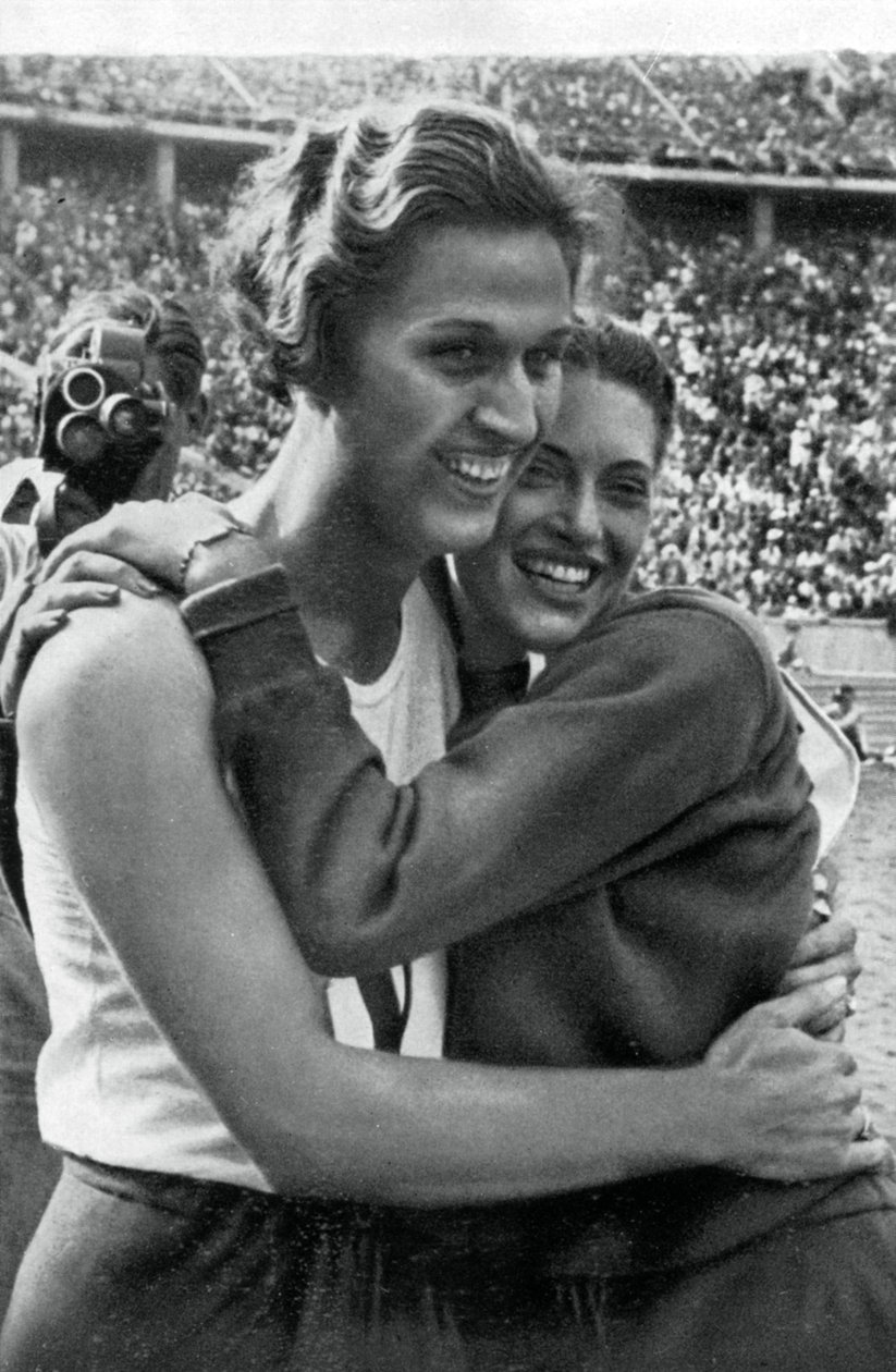 Helen Stephens ja Alice Arden, amerikkalaiset urheilijat, Berliinin olympialaiset, 1936 tekijältä Unbekannt