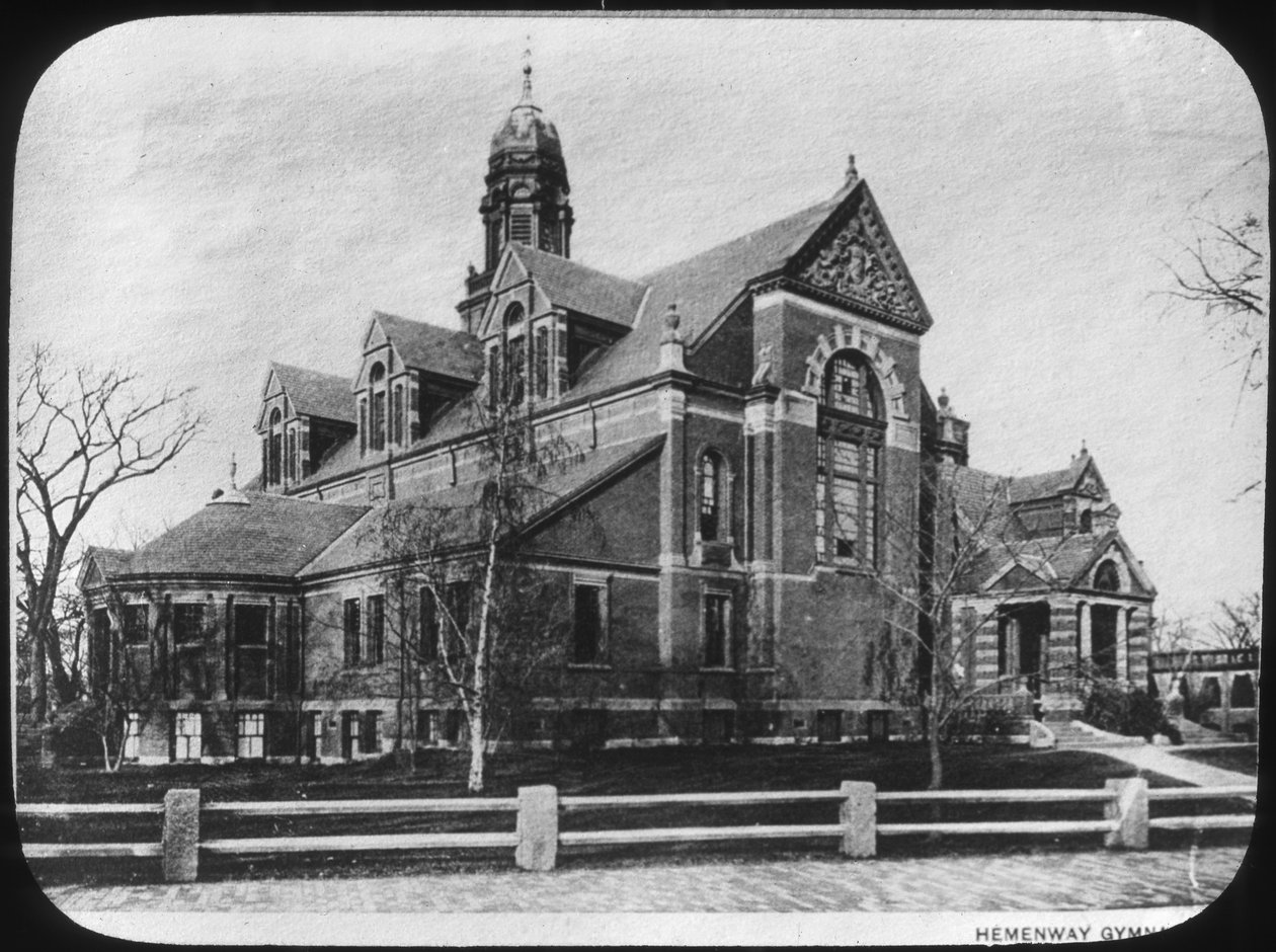 Hemenway Gymnasium, Harvard University, Massachusetts, USA, 1800-luvun loppu tai 1900-luvun alku tekijältä Unbekannt