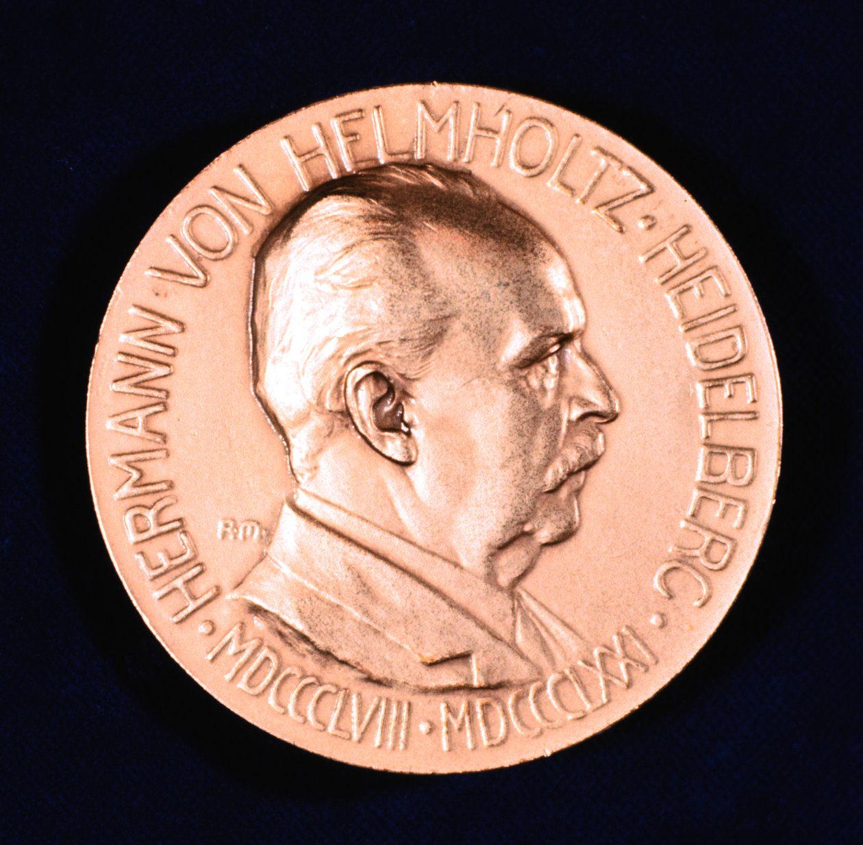 Hermann Ludwig Ferdinand von Helmholtz, saksalainen fyysikko ja fysiologi, 1907 tekijältä Unbekannt