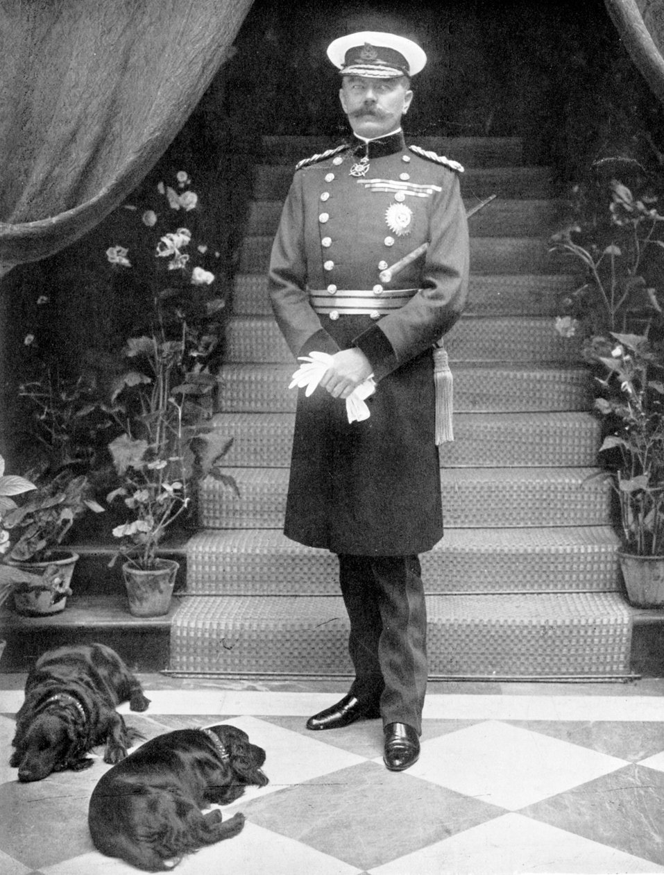 Horatio Herbert Kitchener 1850-1916, irlantilaissyntyinen brittiläinen sotilas ja valtiomies tekijältä Unbekannt
