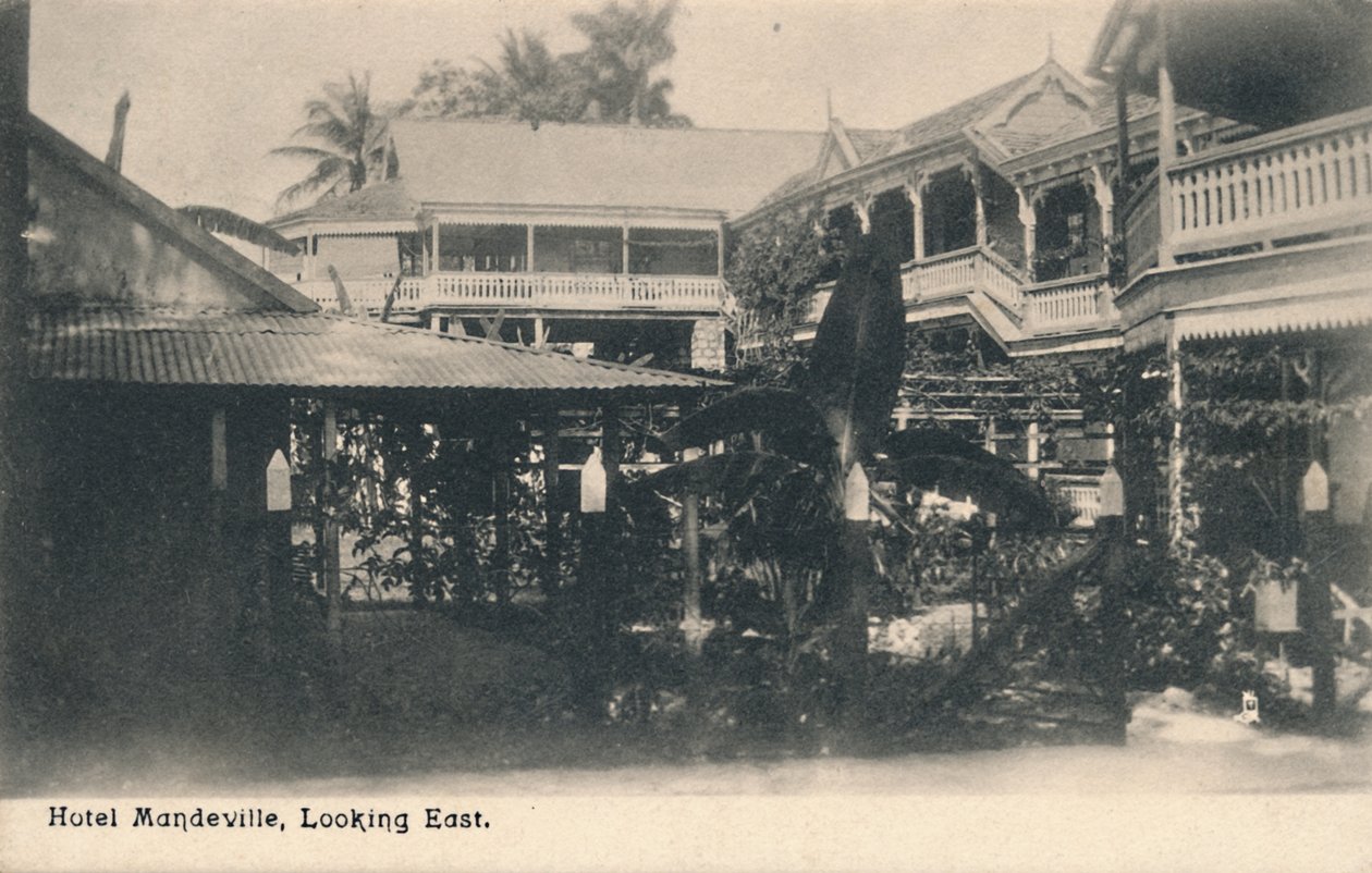 Hotel Mandeville, Looking East, Jamaika, 1913. tekijältä Unbekannt