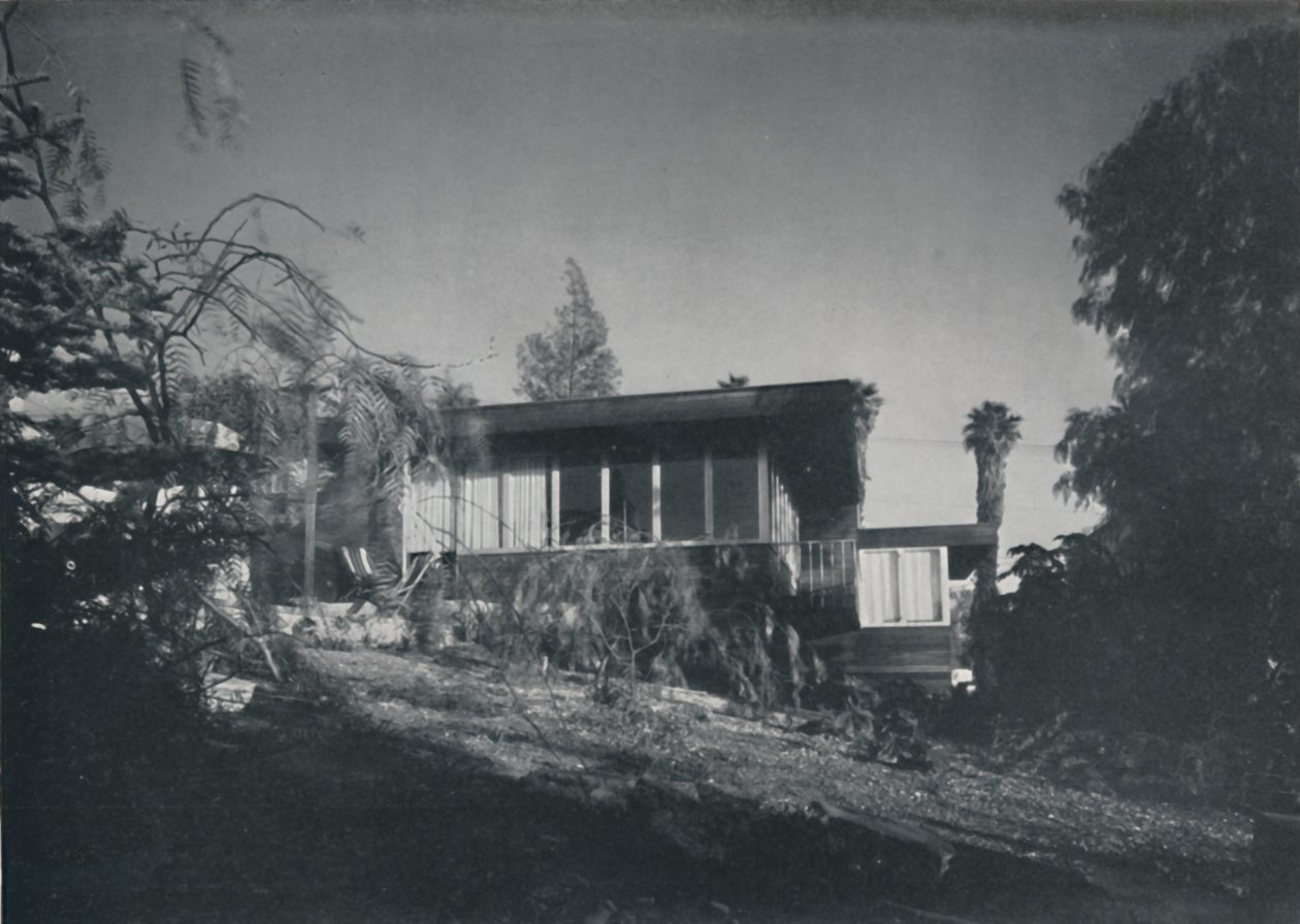 Talo Los Angelesissa, kirjoittanut Richard J Neutra. - Patio- ja puutarhanäkymä, 1942 tekijältä Unbekannt