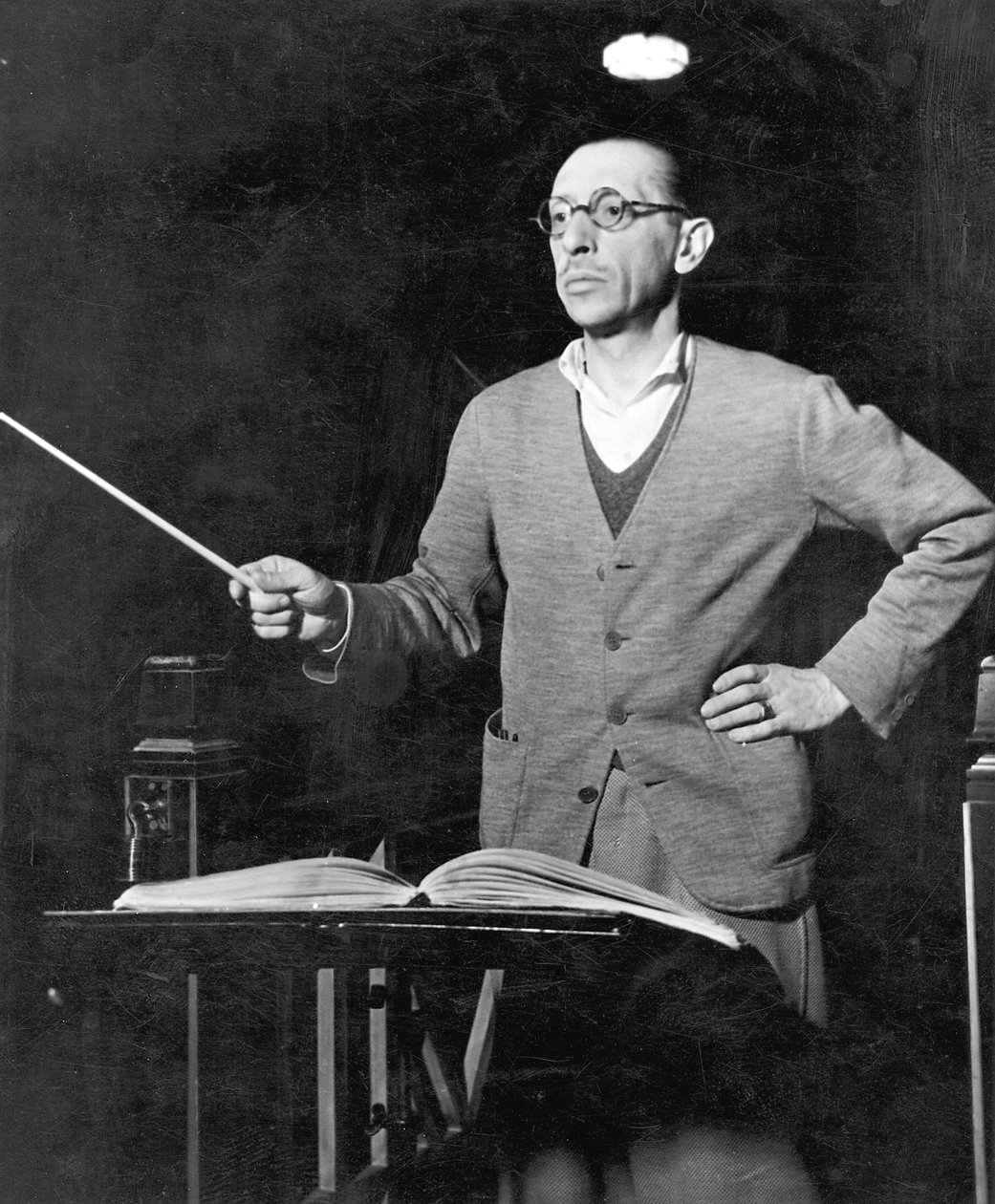 Igor Stravinsky, venäläissyntyinen säveltäjä, 1920 tekijältä Unbekannt