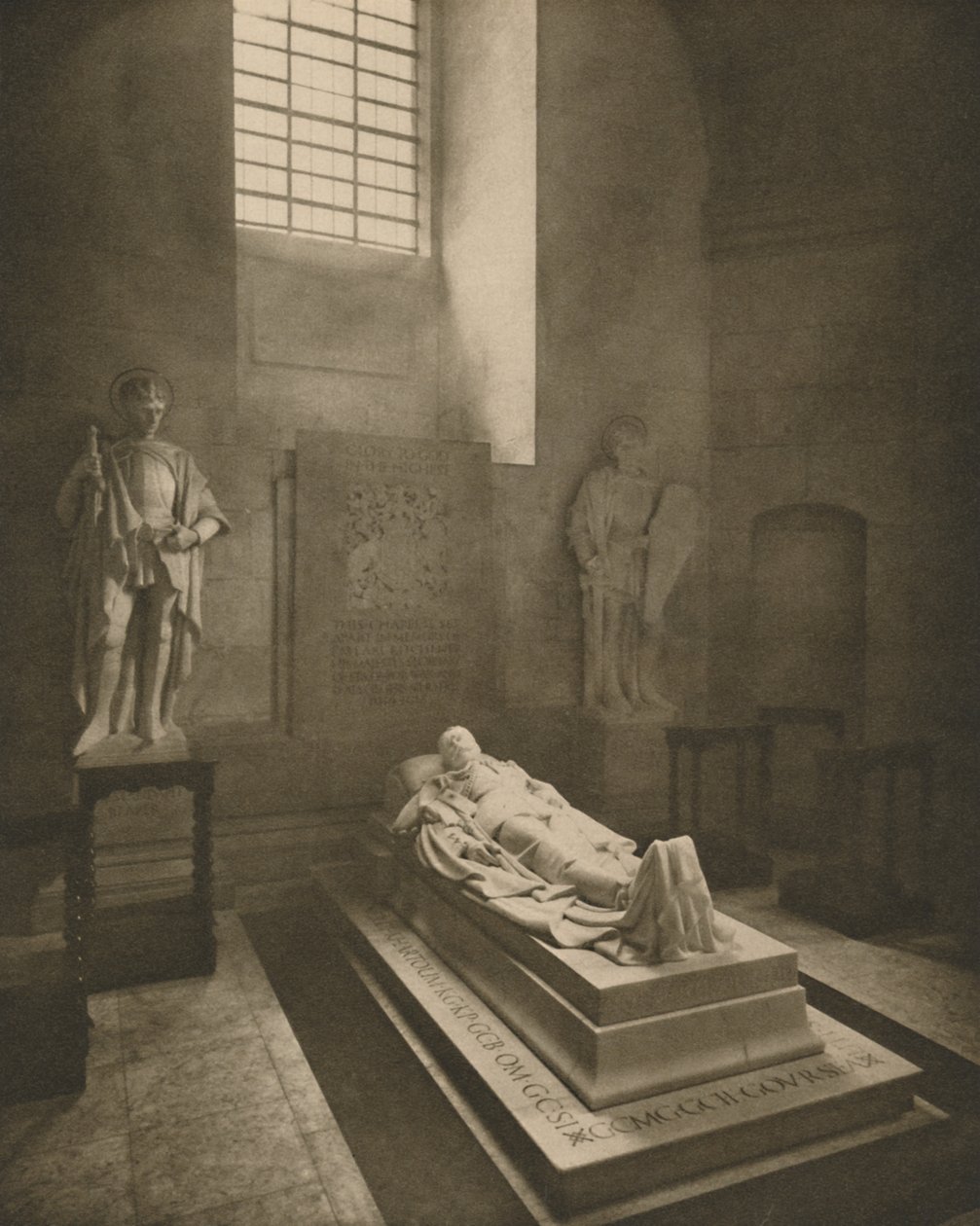 Pyhän Paavalin katedraalin Kitchener-muistokappelissa vuonna 1935. tekijältä Unbekannt