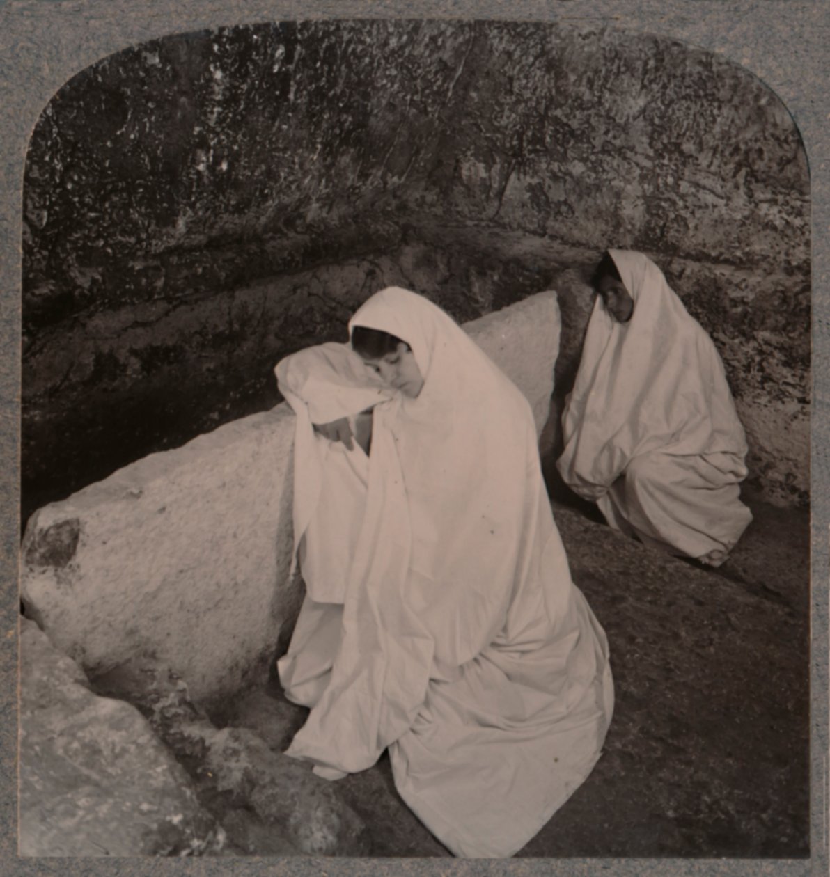 Kristuksen haudan sisäpuoli, 1900 tekijältä Unbekannt
