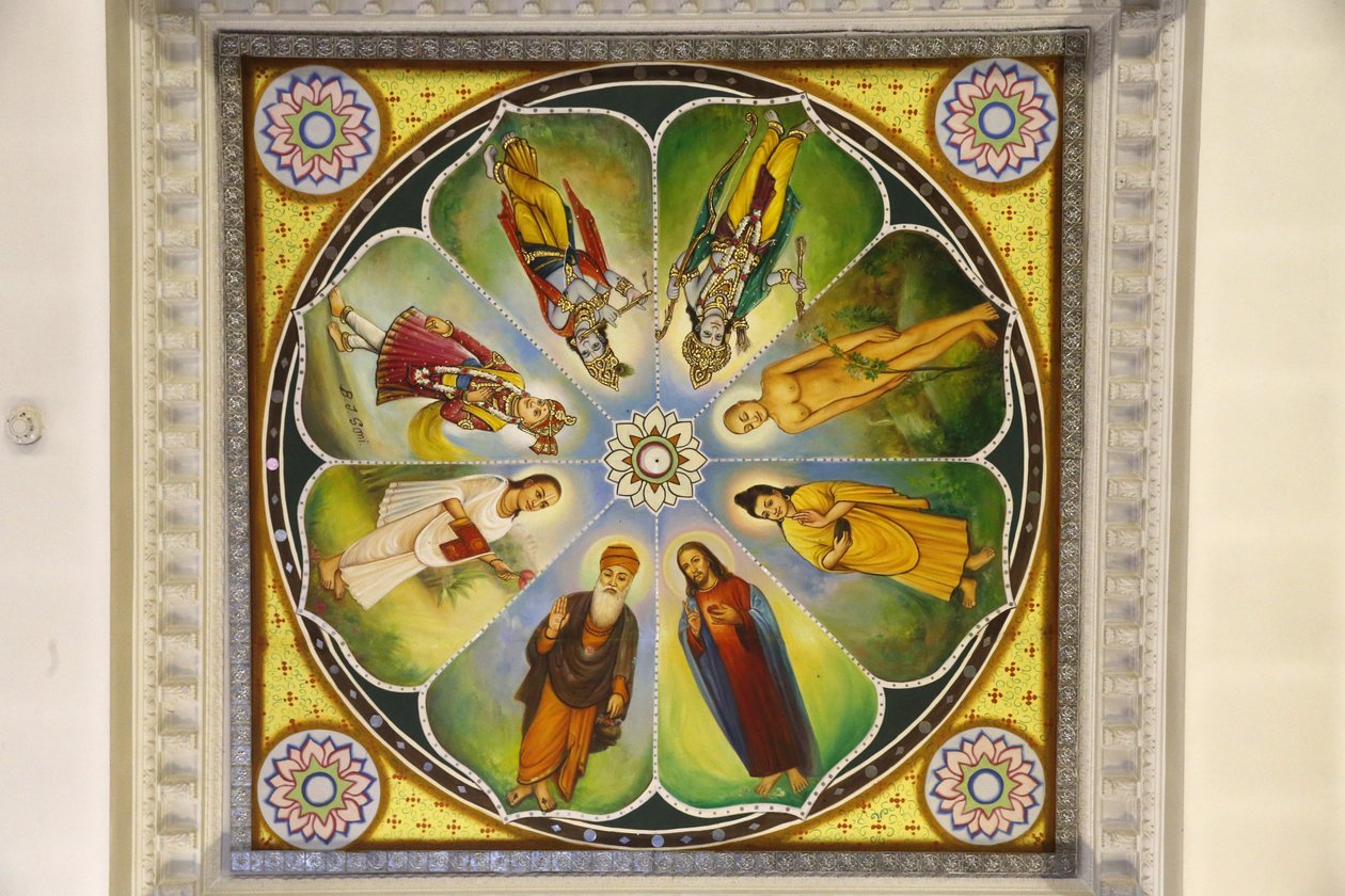 Jalaram Prathana hindutemppeli, Leicester. Kattotaideteos. Jumalat (mukaan lukien Jeesus Kristus). Yhdistynyt kuningaskunta tekijältä Unbekannt