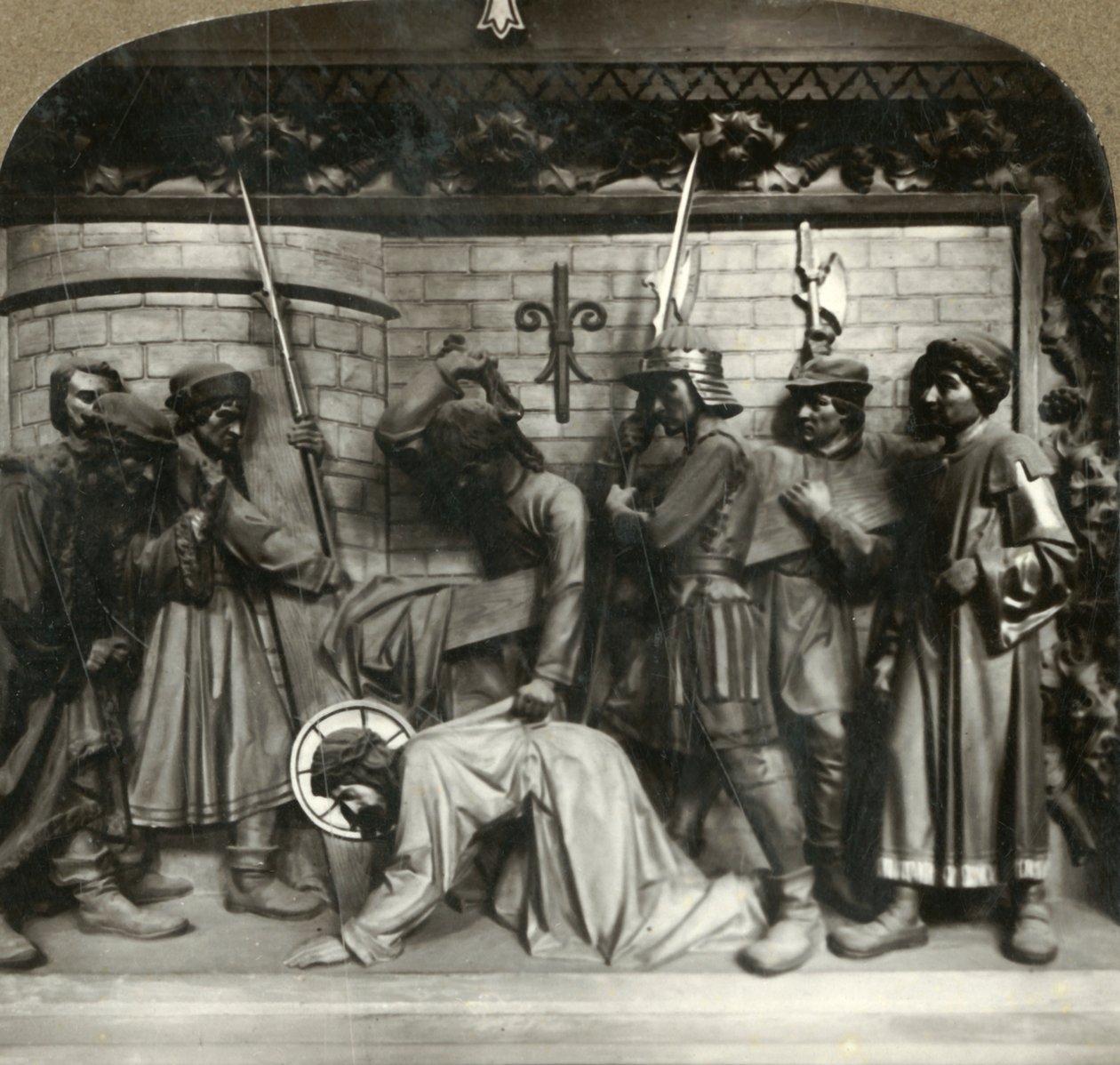Jeesus kaatuu toisen kerran ristin painon alle, 1920-luvulla. tekijältä Unbekannt