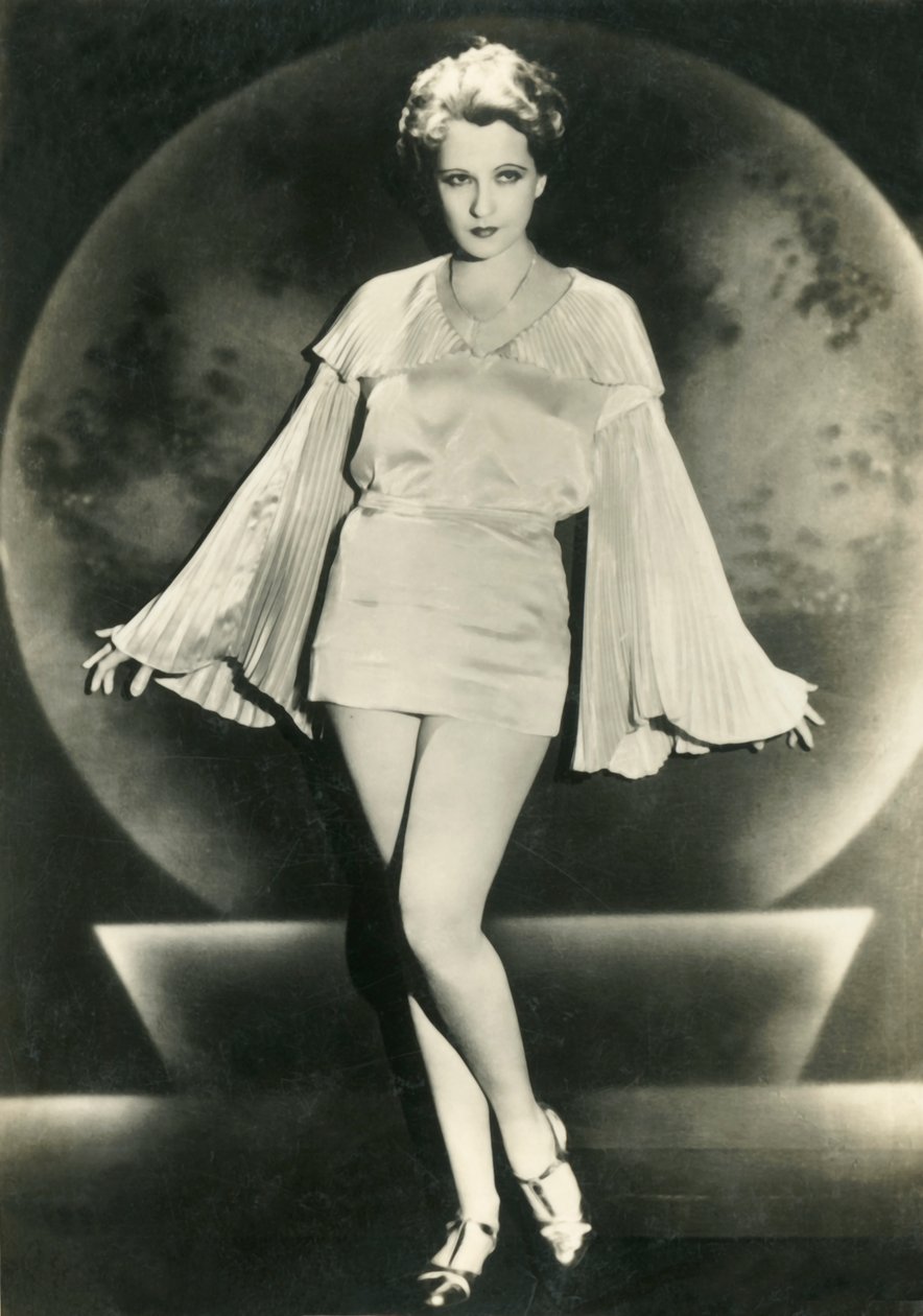 Juliette Compton, 1938. tekijältä Unbekannt