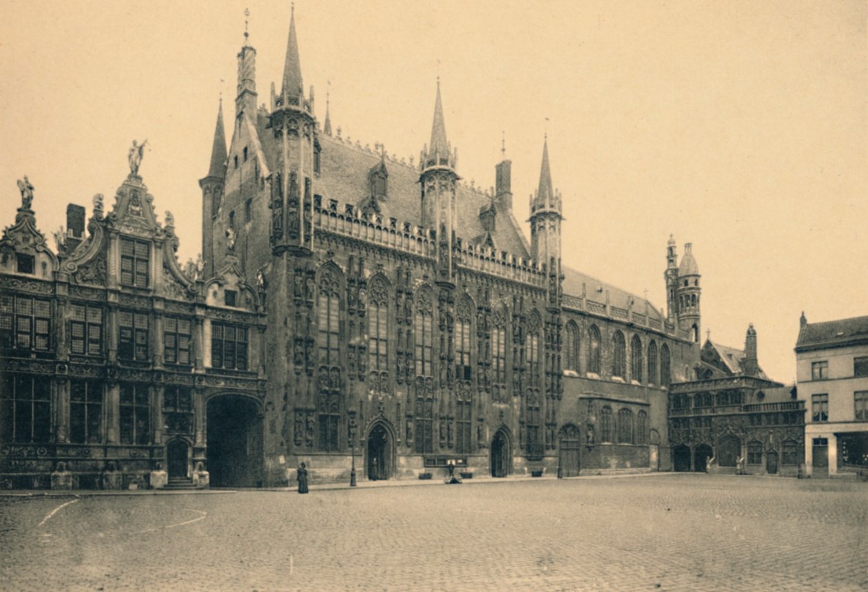 Oikeuspalatsi, Raatihuone ja Pyhän veren kappeli, n. 1910 tekijältä Unbekannt
