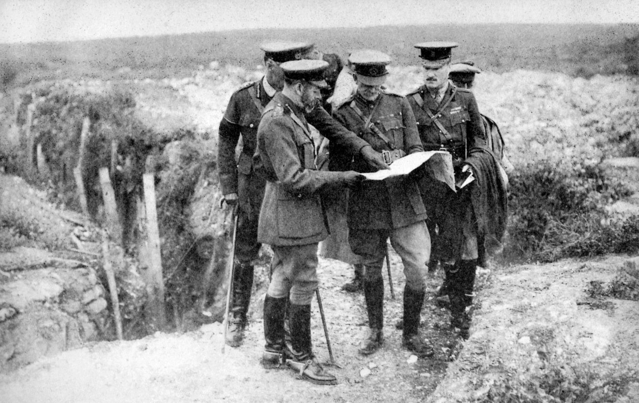 King George V 1865-1936 St Georges Hillillä, lähellä Fricourtia, 10. elokuuta 1916, 1936 tekijältä Unbekannt