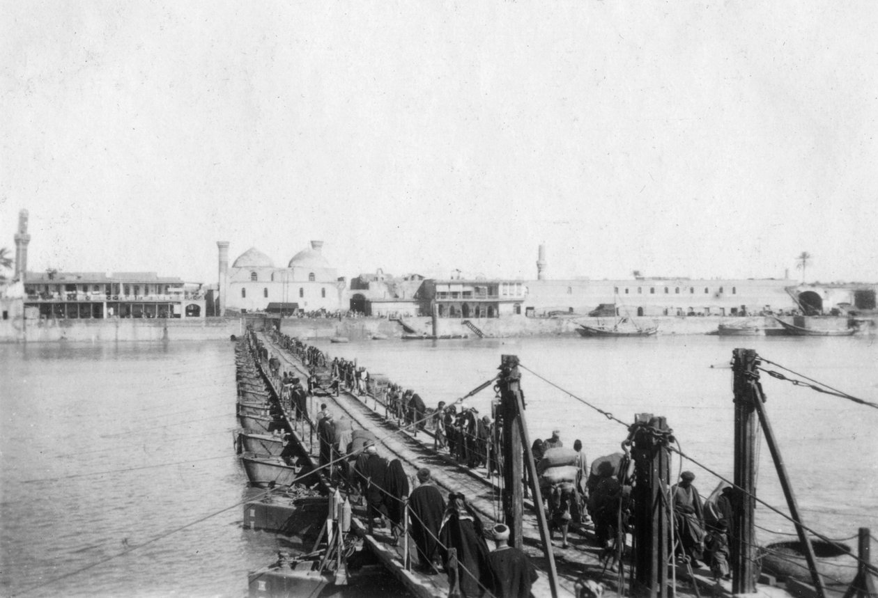 Kotahin venesilta, Bagdad, Irak, 1917-1919 tekijältä Unbekannt
