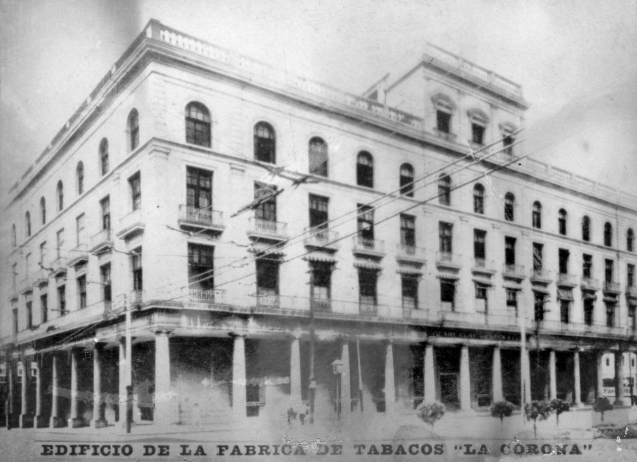 La Corona, tupakkatehdas, 1920-luku tekijältä Unbekannt