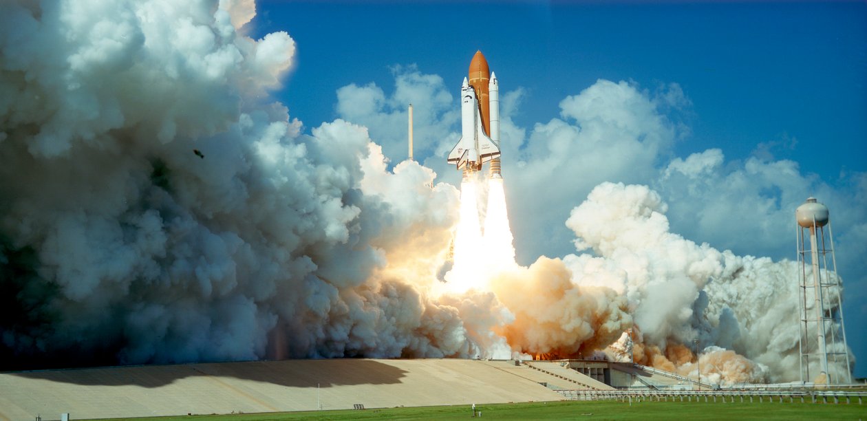 Avaruussukkula Challenger laukaistiin Kennedy Space Centeristä, Florida, USA, 1985 tekijältä Unbekannt