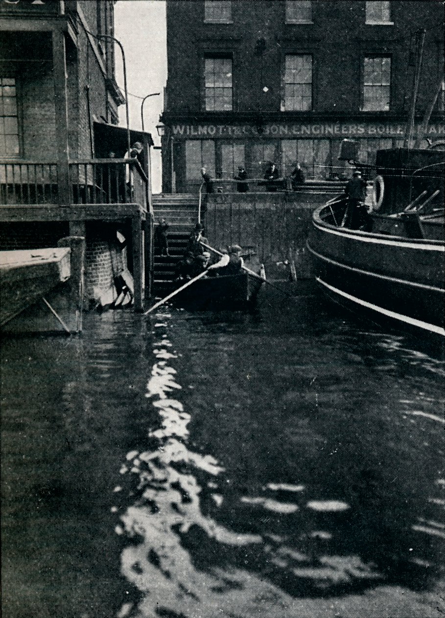 Leaving Battle Bridge Stairs, Lontoo, c1900 1901 tekijältä Unbekannt