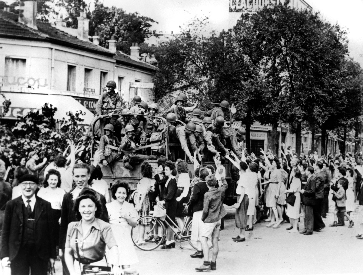 Pariisin vapauttaminen elokuussa 1944 tekijältä Unbekannt