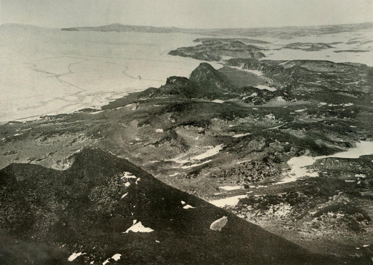 Katse pohjoiseen kohti Cape Roydsia, c1908, 1909. tekijältä Unbekannt
