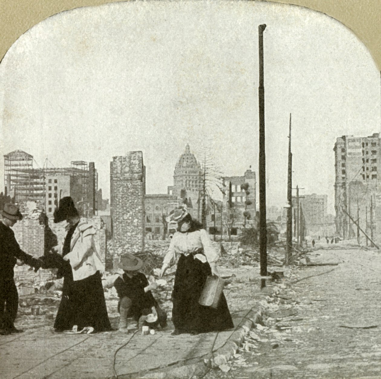 Katse itään nurkasta Ellis and Jones - Korkea rakennus, San Francisco Call, 1906. tekijältä Unbekannt