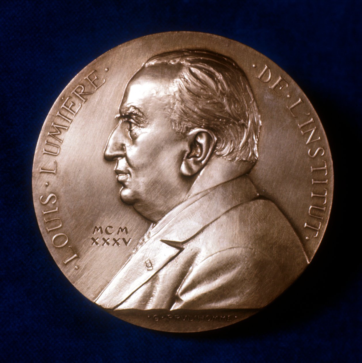 Louis Jean Lumiere 1864-1948, elokuvan uranuurtaja, 1935 tekijältä Unbekannt