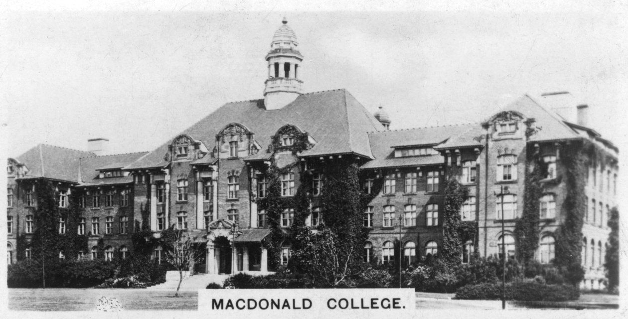 MacDonald College, Montreal, Kanada, 1920-luku tekijältä Unbekannt