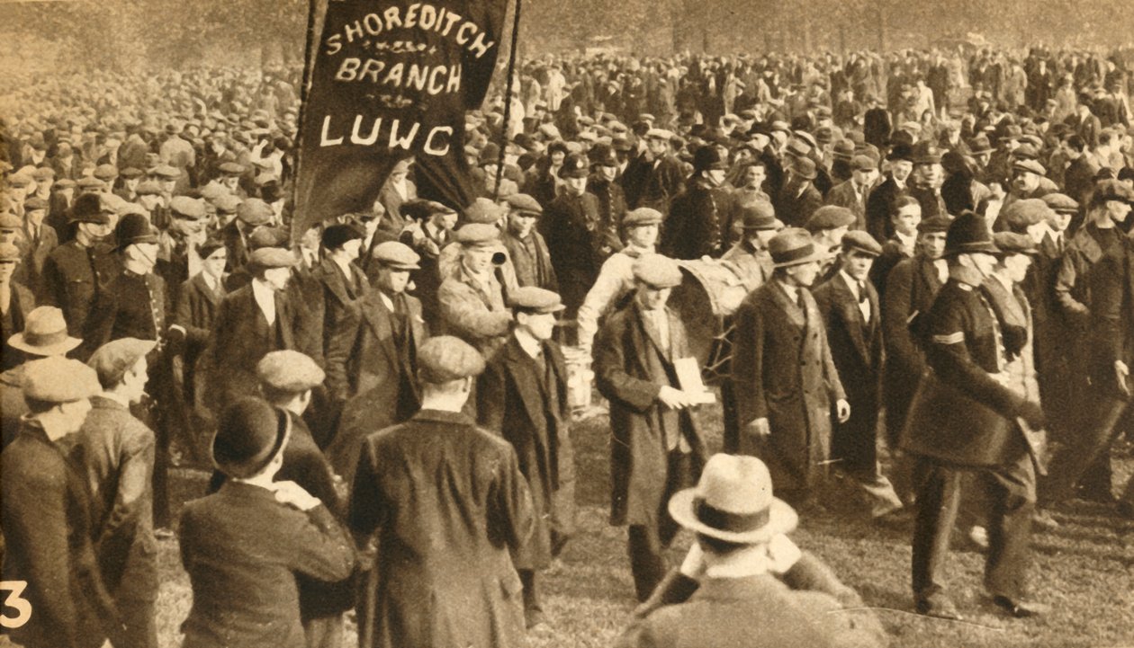 Marchers from Shoreditch, Means Test protestit, Hyde Park, Lontoo, 1932, 1933 tekijältä Unbekannt