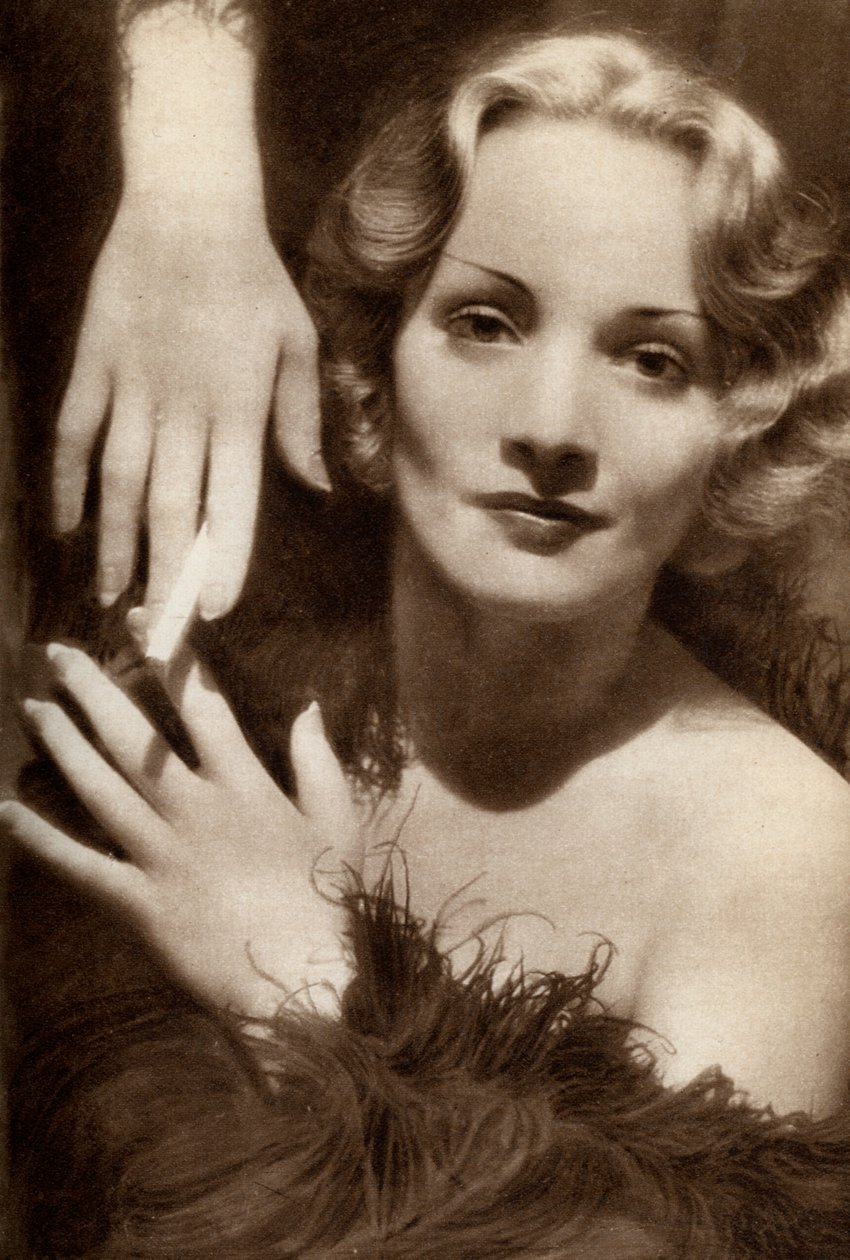 Marlene Dietrich, saksalais-amerikkalainen näyttelijä, 1933 tekijältä Unbekannt