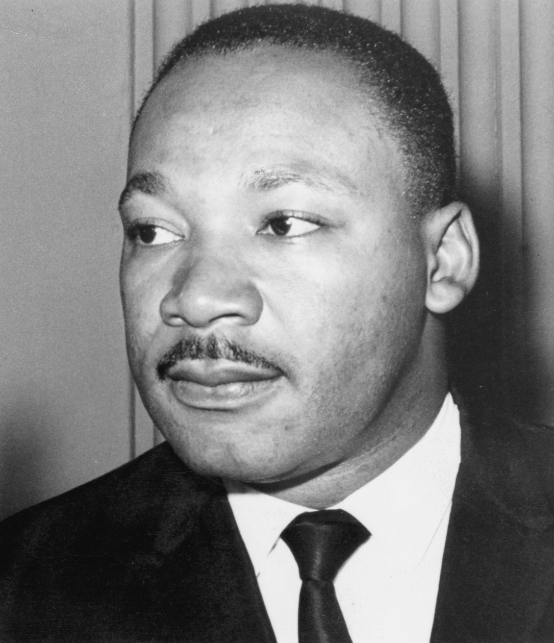 Martin Luther King Jr, yhdysvaltalainen musta kansalaisoikeusaktivisti, vuodelta 1968 tekijältä Unbekannt