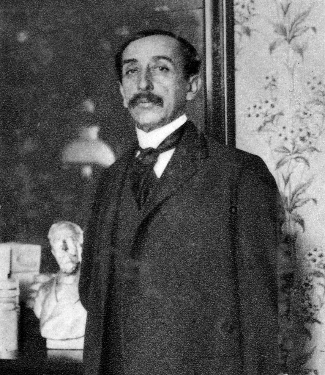 Maurice Barres, ranskalainen toimittaja, kirjailija ja poliitikko, 1914 tekijältä Unbekannt