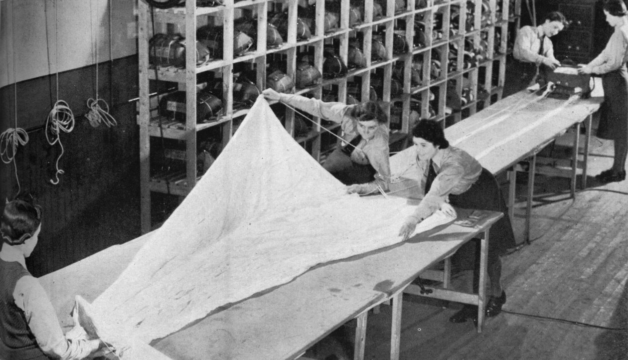 WAAF:n jäsenet palvelevat Coastal Commandissa, c1940 1943 tekijältä Unbekannt