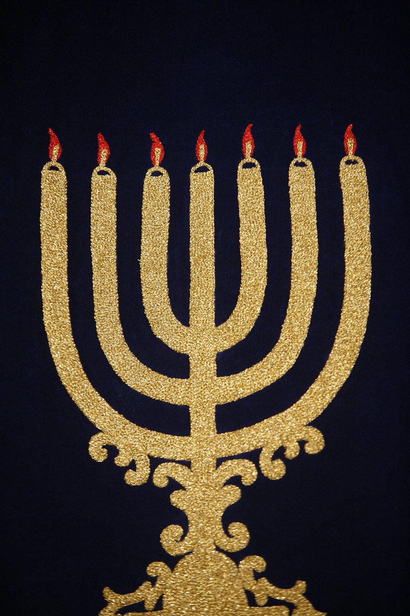 Menorah (Menorah) Stadttempelin synagogassa Wienissä Itävallassa tekijältä Unbekannt