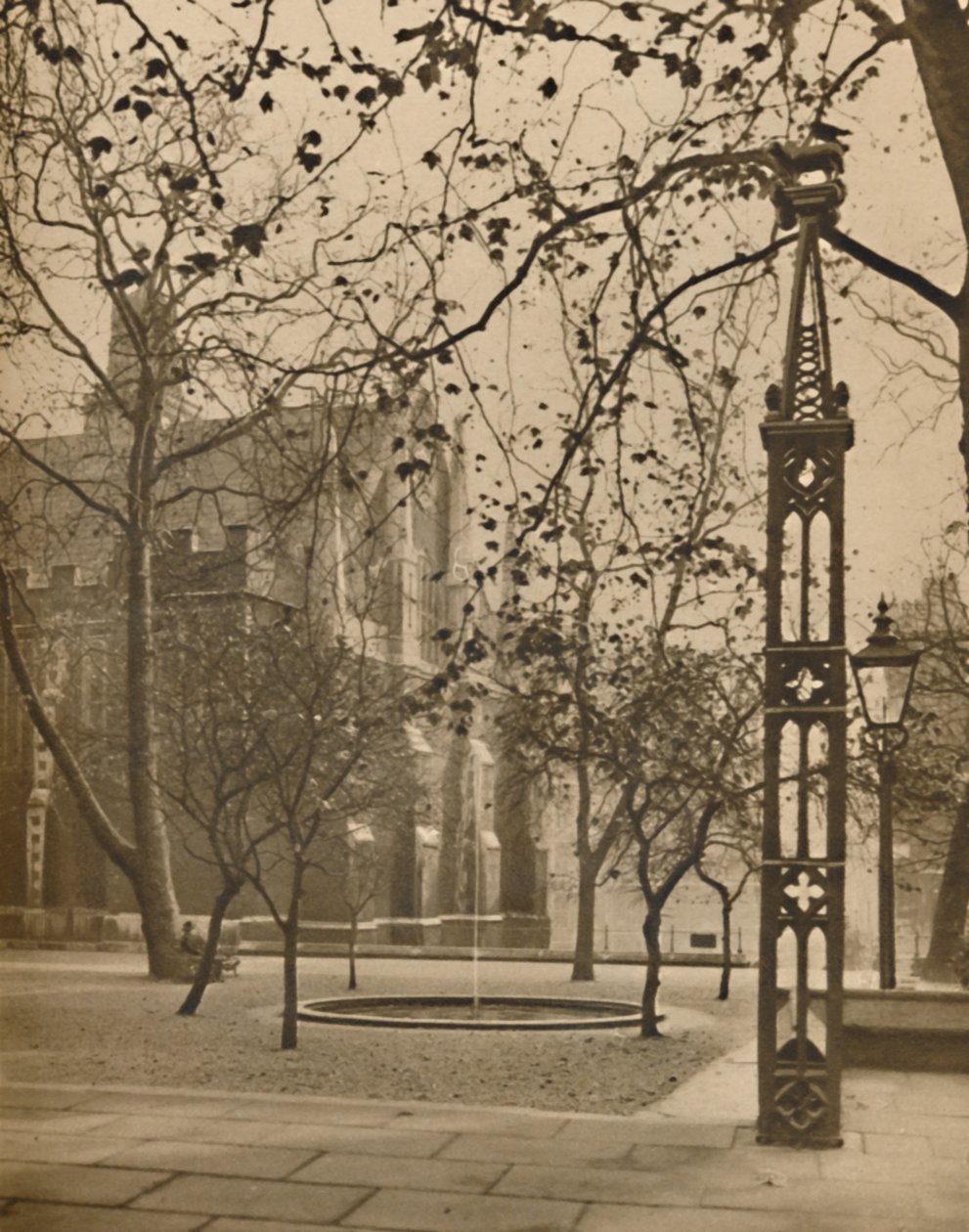 Middle Temple Hall ja Fountain Courtin hiljaisuus, vuodelta 1935. tekijältä Unbekannt