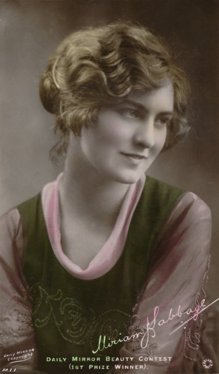 Miriam Babbage, 1880-1950 - Daily Mirror -kauneuskilpailun 1. palkinnon voittaja, 1930. tekijältä Unbekannt