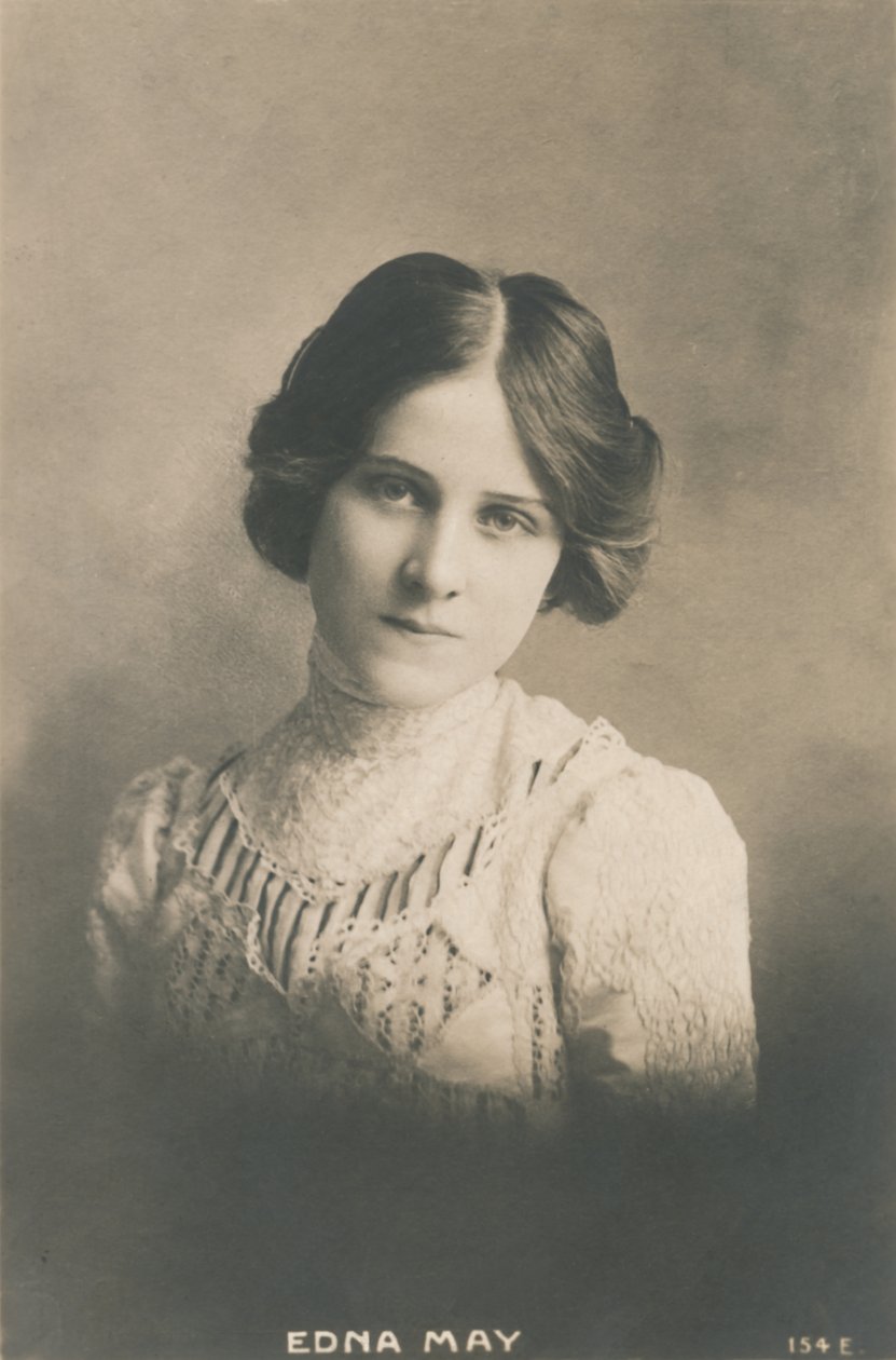 Neiti Edna May, 1878-1948, c1930. tekijältä Unbekannt