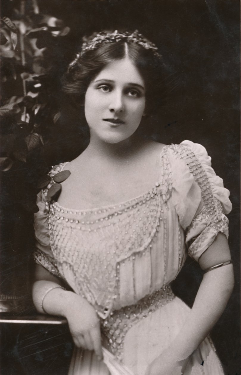 Neiti Edna May, 1878-1948, c1930. tekijältä Unbekannt