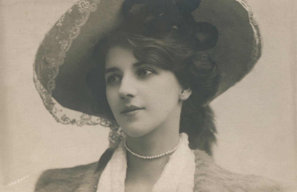 Neiti Ethel Warwick, 1882-1951, n. 1930. tekijältä Unbekannt