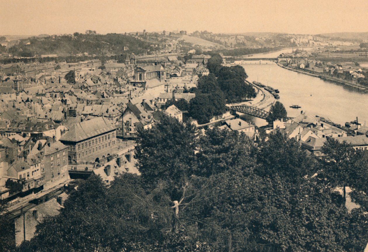 Namur. Näkymä kaupunkiin ja Sambren ja Meusen yhtymäkohta, c1900 tekijältä Unbekannt
